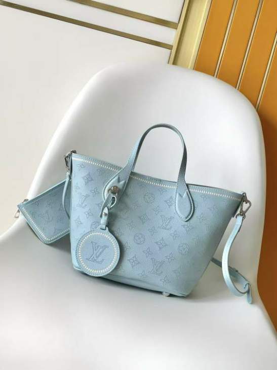 Picture of Louis Vuitton Handbags _SKUfw240289156fw